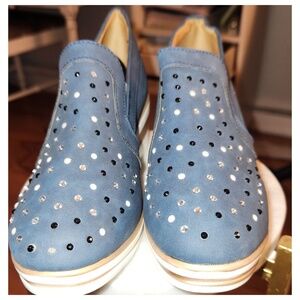 Blue Shoes with White, Clear and Blue Crystals Size 36 (US 5.5-6.0)